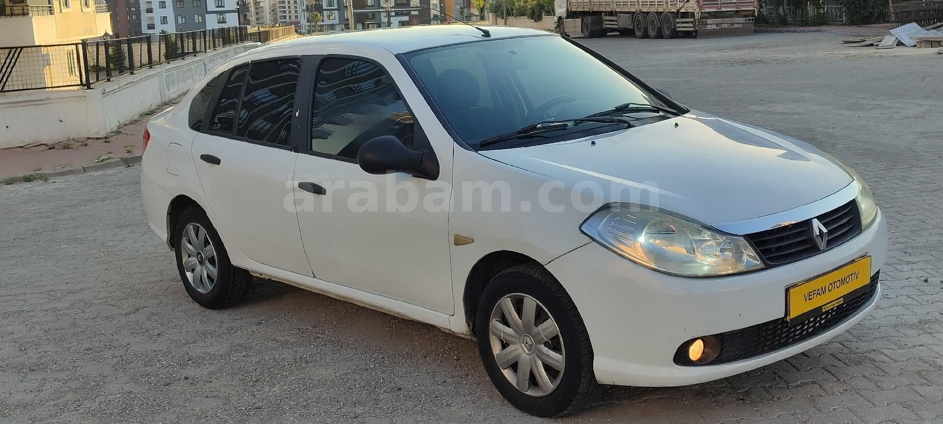Galeriden Renault Symbol 1.5 dCi Authentique 2011 Model Şanlıurfa 294.000 km Beyaz 5