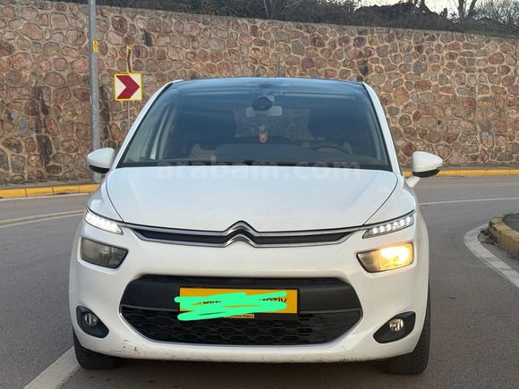 Sahibinden Citroen C4 Picasso 1.6 e-HDi Dynamic 2013 Model