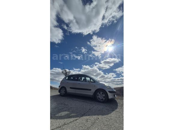 Sahibinden Honda Jazz 1.4 LS 2006 Model