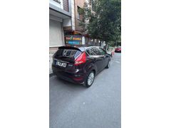Sahibinden Ford Fiesta 1.4 Titanium X 2010 Model 
