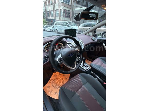 Sahibinden Ford Fiesta 1.4 Titanium X 2010 Model 
