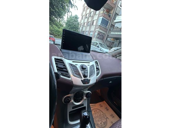 Sahibinden Ford Fiesta 1.4 Titanium X 2010 Model 