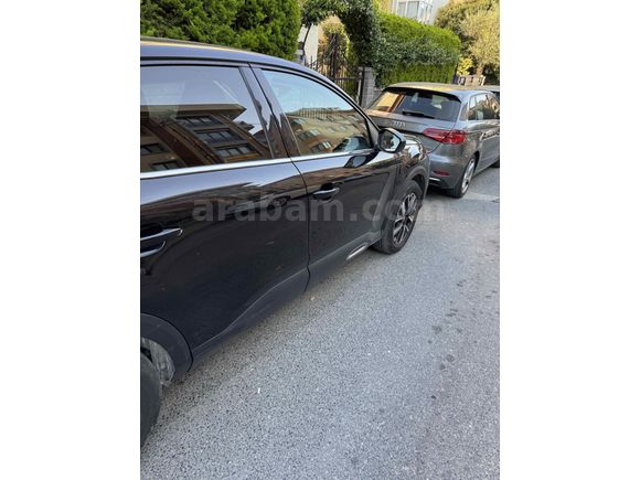 Sahibinden Citroen C4 X 1.2 PureTech Shine 2024 Model 
