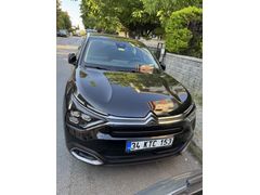 Sahibinden Citroen C4 X 1.2 PureTech Shine 2024 Model 