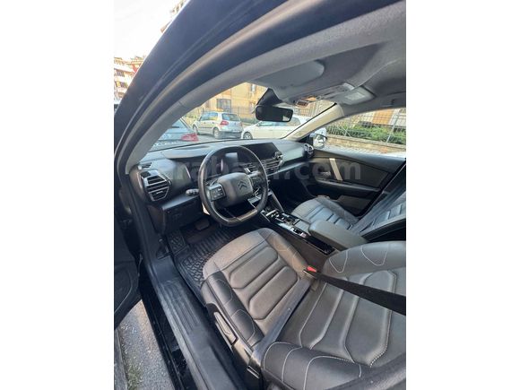 Sahibinden Citroen C4 X 1.2 PureTech Shine 2024 Model 