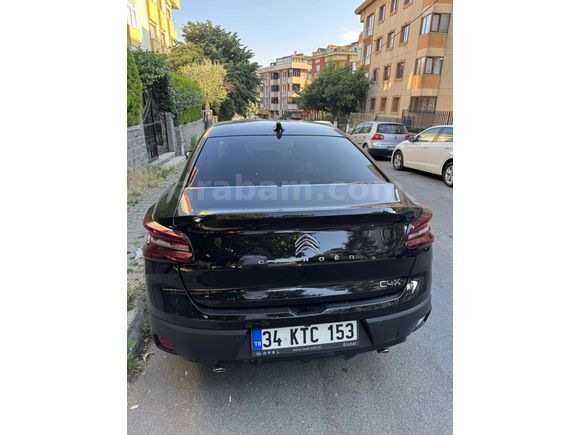 Sahibinden Citroen C4 X 1.2 PureTech Shine 2024 Model 