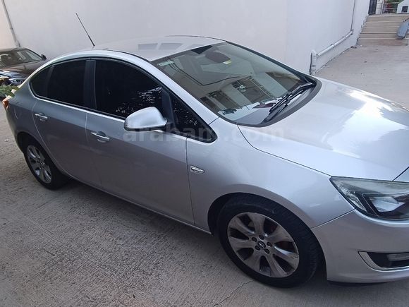 Sahibinden Opel Astra 1.3 CDTI Sport 2012 Model  179.000 km Gri (Gümüş)