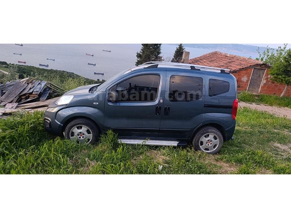 Sahibinden Fiat Fiorino Combi 1.3 Multijet Pop 2023 Model Kocaeli 44.000 km Mavi