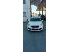 Sahibinden Fiat Linea 1.3 Multijet Pop 2013 Model  148.000 km Beyaz