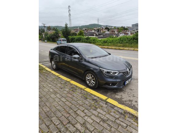 Sahibinden Renault Megane 1.2 TCe Touch 2016 Model  120.000 km Gri (titanyum)