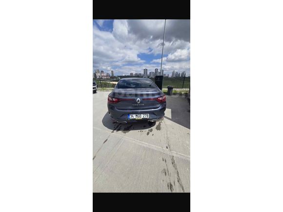 Sahibinden Renault Megane 1.3 TCe Icon 2024 Model 