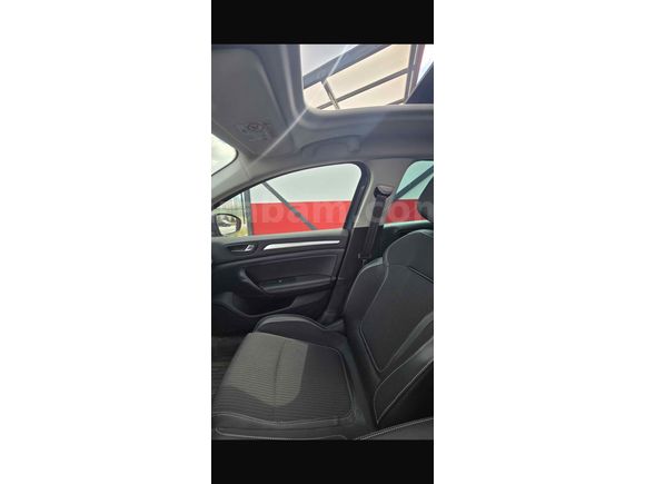 Sahibinden Renault Megane 1.3 TCe Icon 2024 Model 