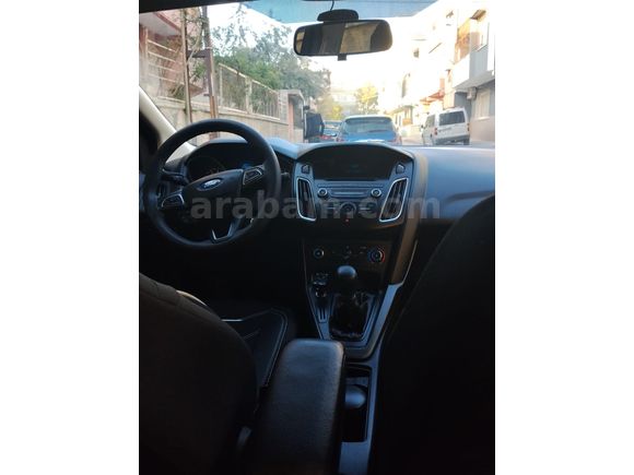 Sahibinden Ford Focus 1.6 Ti-VCT Trend X 2015 Model