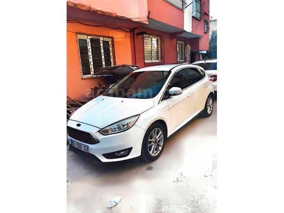Sahibinden Ford Focus 1.6 Ti-VCT Trend X 2015 Model