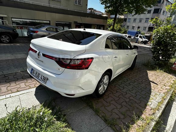 Sahibinden Renault Megane 1.5 dCi Touch 2017 Model muayene yeni 