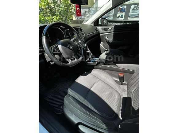 Sahibinden Renault Megane 1.5 dCi Touch 2017 Model muayene yeni 