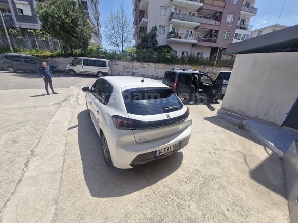 Sahibinden Peugeot 208 1.2 PureTech Active 2021 Model