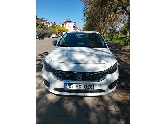 ilk Sahibinden Fiat Egea 1.4 Fire Mirror 2020 Model Boyasız değişensiz aile aracı