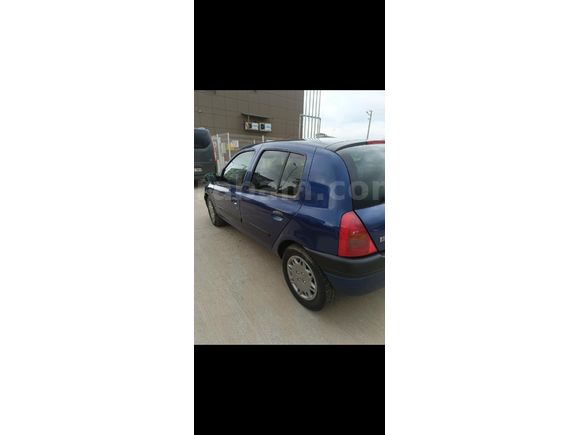 Sahibinden Yakıt Cimrisi Renault Clio 1.4 RTA 2000 Model