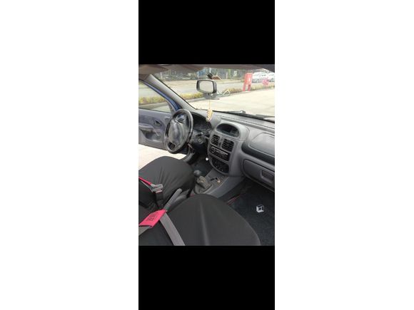 Sahibinden Yakıt Cimrisi Renault Clio 1.4 RTA 2000 Model
