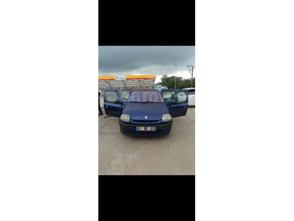 Sahibinden Yakıt Cimrisi Renault Clio 1.4 RTA 2000 Model