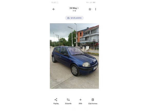 Sahibinden Yakıt Cimrisi Renault Clio 1.4 RTA 2000 Model