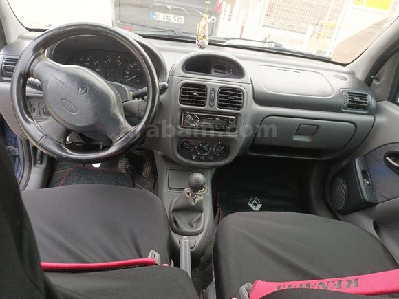 Sahibinden Yakıt Cimrisi Renault Clio 1.4 RTA 2000 Model