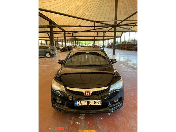 Sahibinden Honda Civic 1.6 Elegance 2010 Model  214.750 km Siyah DÜŞÜK KM 
