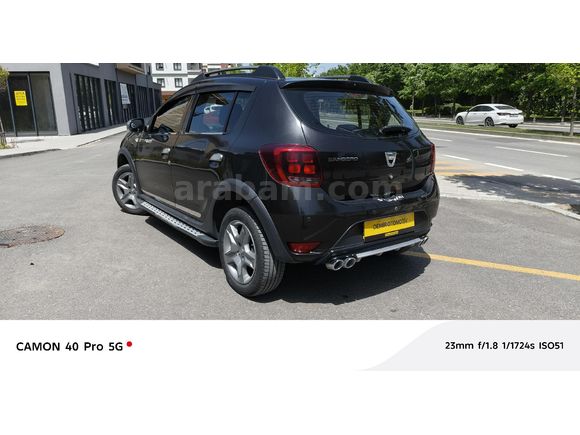 Galeriden Dacia Sandero 1.5 dCi Stepway 2017 Model İstanbul