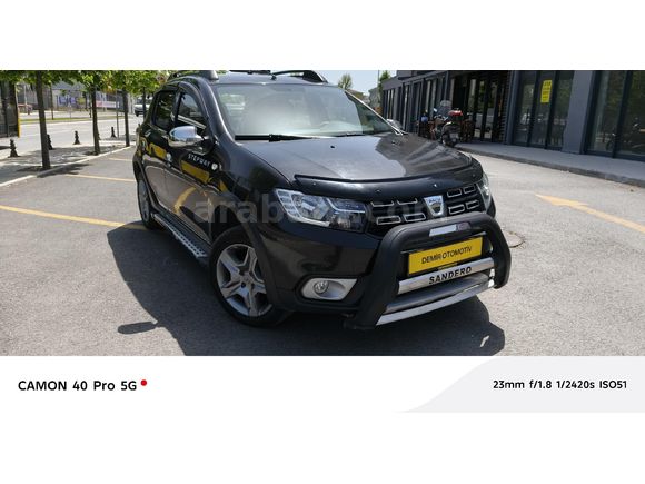 Galeriden Dacia Sandero 1.5 dCi Stepway 2017 Model İstanbul