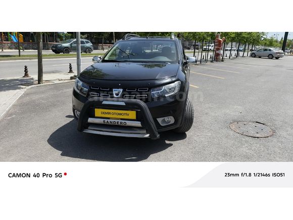 Galeriden Dacia Sandero 1.5 dCi Stepway 2017 Model İstanbul