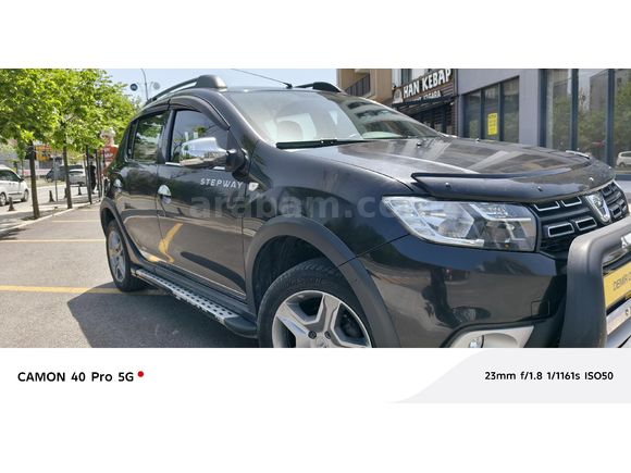 Galeriden Dacia Sandero 1.5 dCi Stepway 2017 Model İstanbul