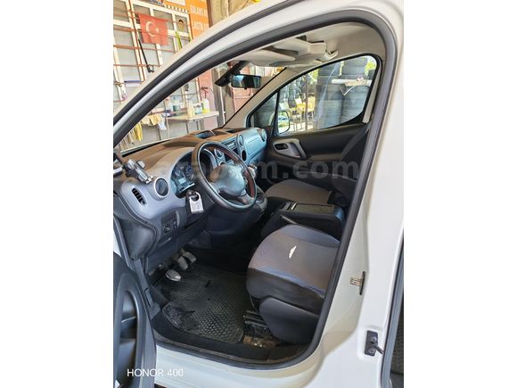 Sahibinden Peugeot Partner 1.6 HDI Active 2012 Model
