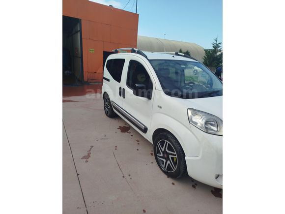 Sahibinden Fiat Fiorino Combi 1.3 Multijet Premio 2015 Model