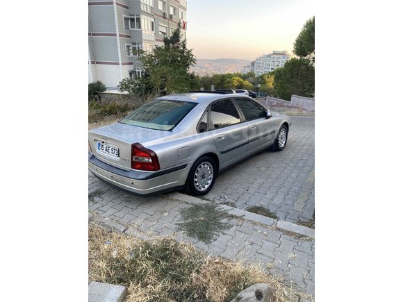 Sahibinden Volvo S80 2.0 T 2000 Model 