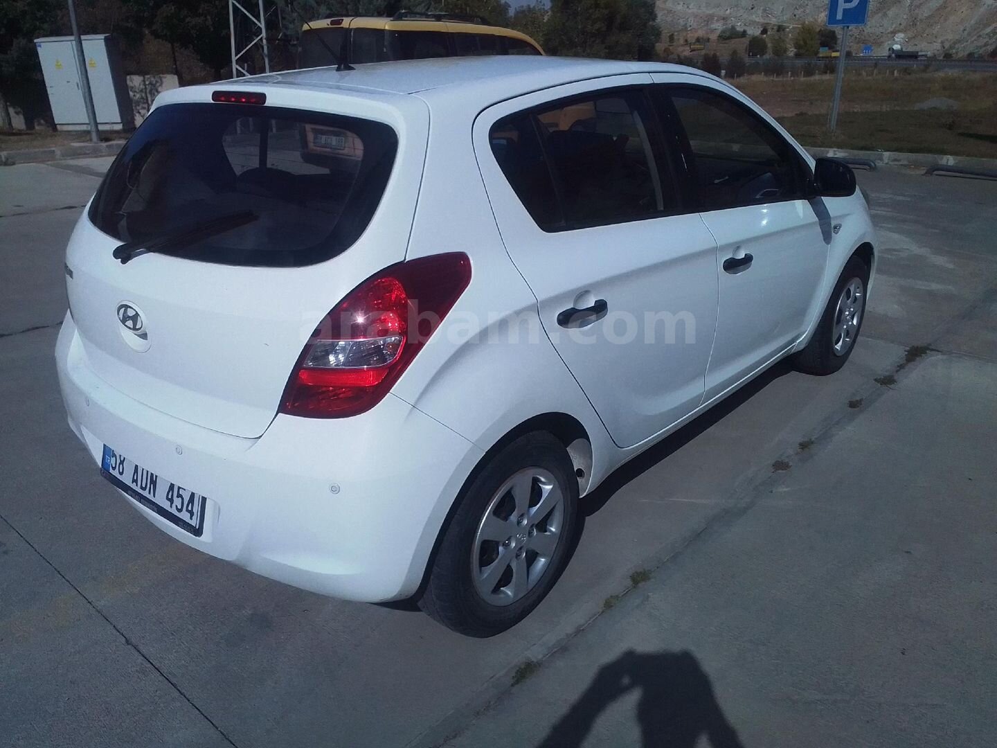 Sahibinden Hyundai i20 Troy 1.2 Team 2011 Model Sivas 206.000 km Beyaz 7