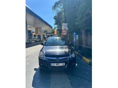 Değişensiz Boyasız Opel Astra 1.3 CDTI Enjoy Elegance 2011 Model