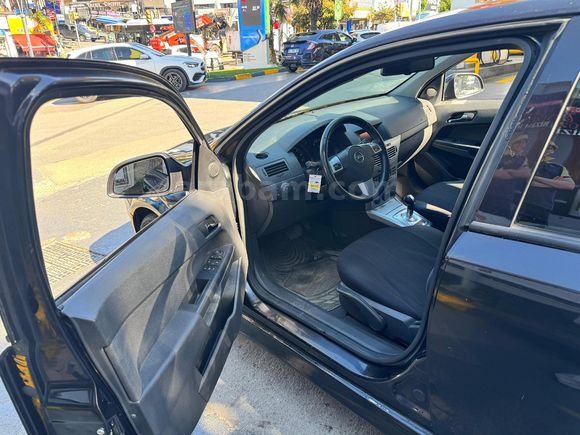 Değişensiz Opel Astra 1.3 CDTI Enjoy Elegance 2011 Model
