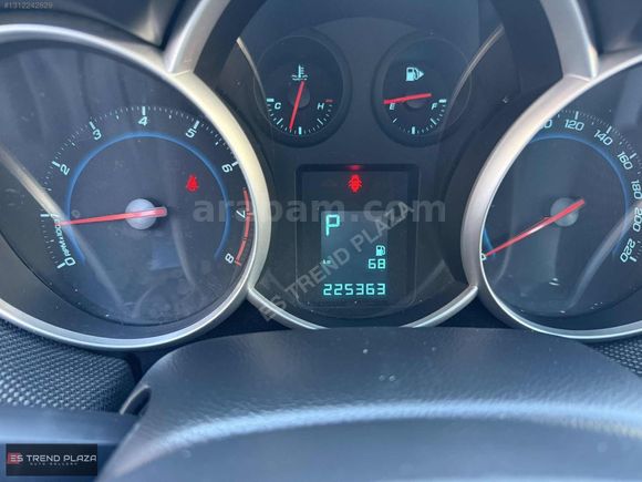 ES TREND PLAZA 2012 Chevrolet Cruze 1.6 Sport Plus Otomatik