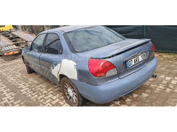 Sahibinden Ford Mondeo 2.5 Ghia 2000 Model