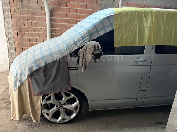 Sahibinden Volkswagen Transporter 2.0 BITDI Camlı Van 2017 Model 