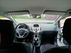 Sahibinden LPG'li Ford Fiesta 1.4 Titanium X 2011 Model 