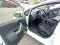 Sahibinden LPG'li Ford Fiesta 1.4 Titanium X 2011 Model 
