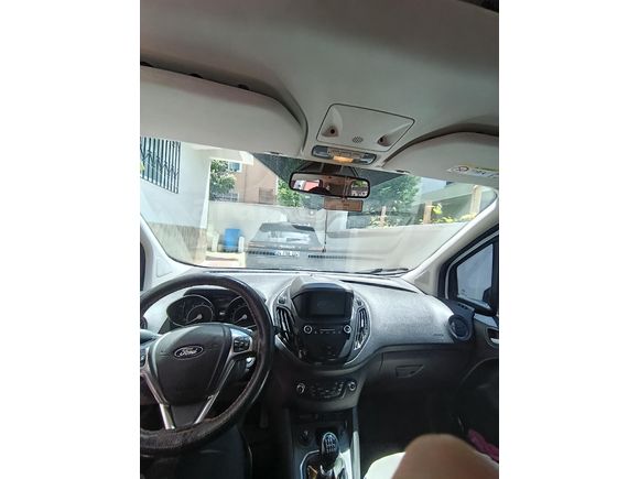 Sahibinden Ford Tourneo Courier 1.5 TDCi Titanium Plus 2023 Model