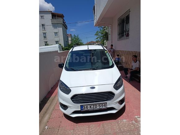 Sahibinden Ford Tourneo Courier 1.5 TDCi Titanium Plus 2023 Model