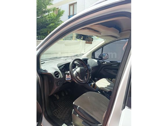 Sahibinden Ford Tourneo Courier 1.5 TDCi Titanium Plus 2023 Model