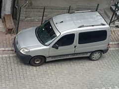 Sahibinden Peugeot Partner 1.9 D 2007 Model