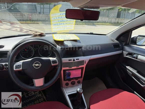 ERTAŞ OTOMOTİVDEN MÜKEMMEL TEMİZLİKTE ASTRA 1.6'ENJOY PLUS