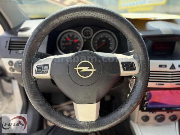ERTAŞ OTOMOTİVDEN MÜKEMMEL TEMİZLİKTE ASTRA 1.6'ENJOY PLUS