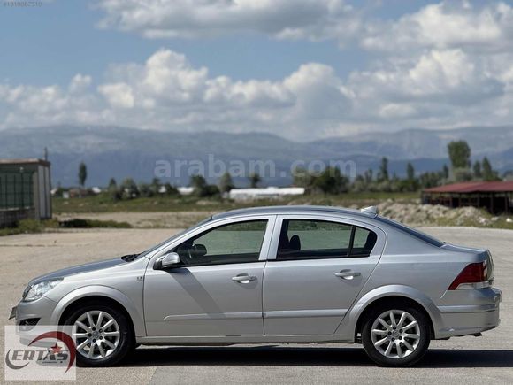 ERTAŞ OTOMOTİVDEN MÜKEMMEL TEMİZLİKTE ASTRA 1.6'ENJOY PLUS